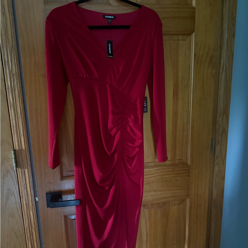 Express Red Long Sleeve Sheath Dress for Night Out